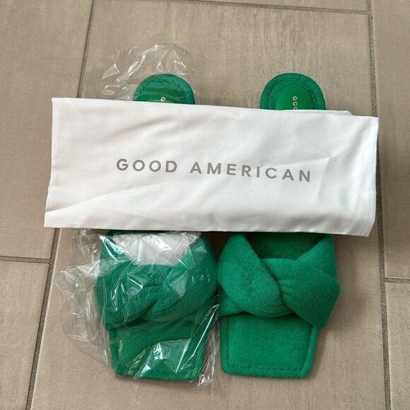 NEW NIB Good American Green Terry Slip-on Kitten Heel Sandal Size 9 - Picture 6 of 10